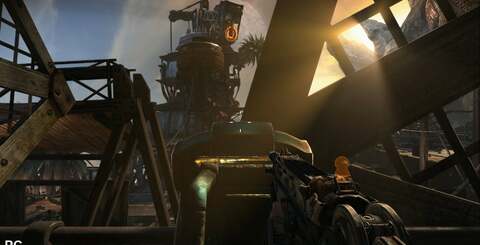 Here we repeat the light shaft screenshot comparison from earlier, this time factoring in the PC version - as with most of the effects, the PC game runs at a higher level of precision.