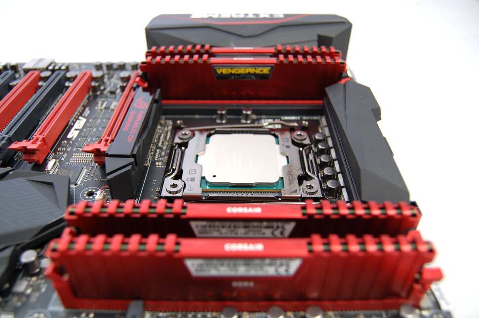 These are 2666MHz sticks, but Asus reckons its OC Socket should be able to run these at around 4000MHz - something that unfortunately we didn't have time to fully test