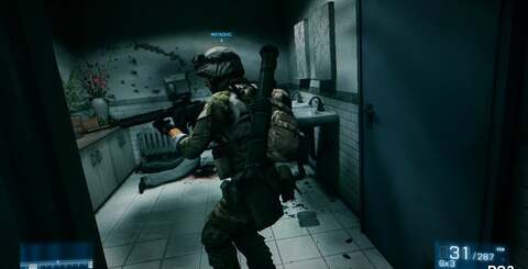 As you can see from the top set of shots, ambient occlusion on Xbox 360 is significantly 'dialled up' in comparison to the PlayStation 3, while on the lower shots, we see the somewhat harsher filtering on the Microsoft platform.