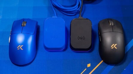 These are pleasant mice in familiar shapes - but the glossy coating can show fingerprints, as I've ably demonstrated. Click to enlarge. 