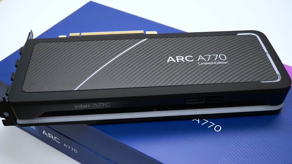 The A770 is a good-looking card, with a metal chassis capped with soft touch plastic on the front and a lightly textured plastic backplate