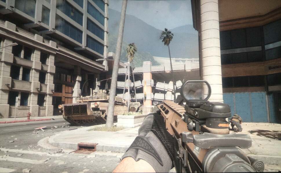 The Optoma GT1080 is usable in more lightly coloured rooms although light reflections cause the picture to excessively wash out in scenes with bright and dark details on screen at once