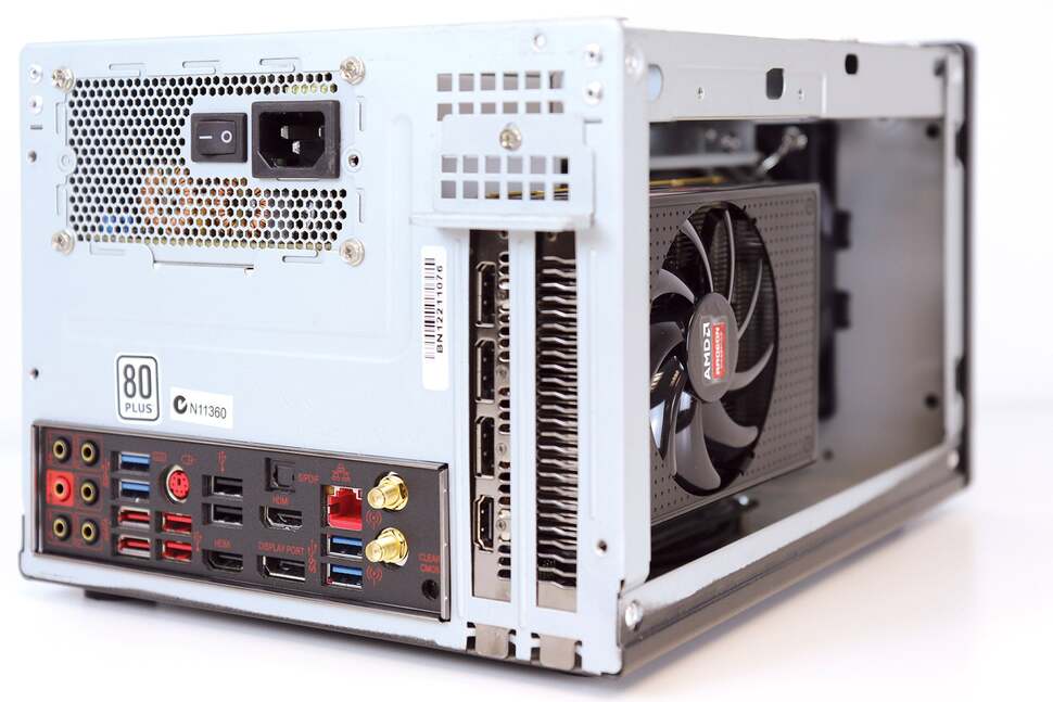 And here it is installed in a work-in-progress SFF PC build based around the miniature Silverstone SG05 mini-ITX chassis. Our build here features an i5 4690K and it's based on the MSI Z97I Gaming AC motherboard