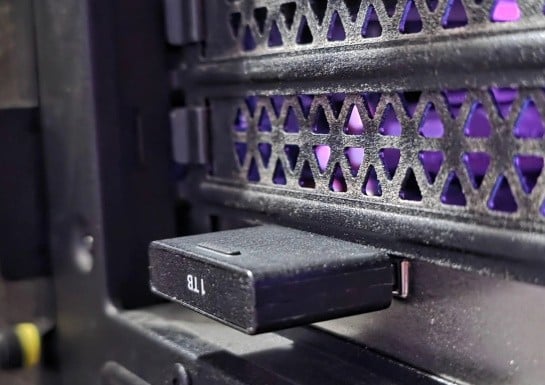 Fight Soaring SSD Prices by Turning Your Xbox Series X/S Game Card Into PC Storage