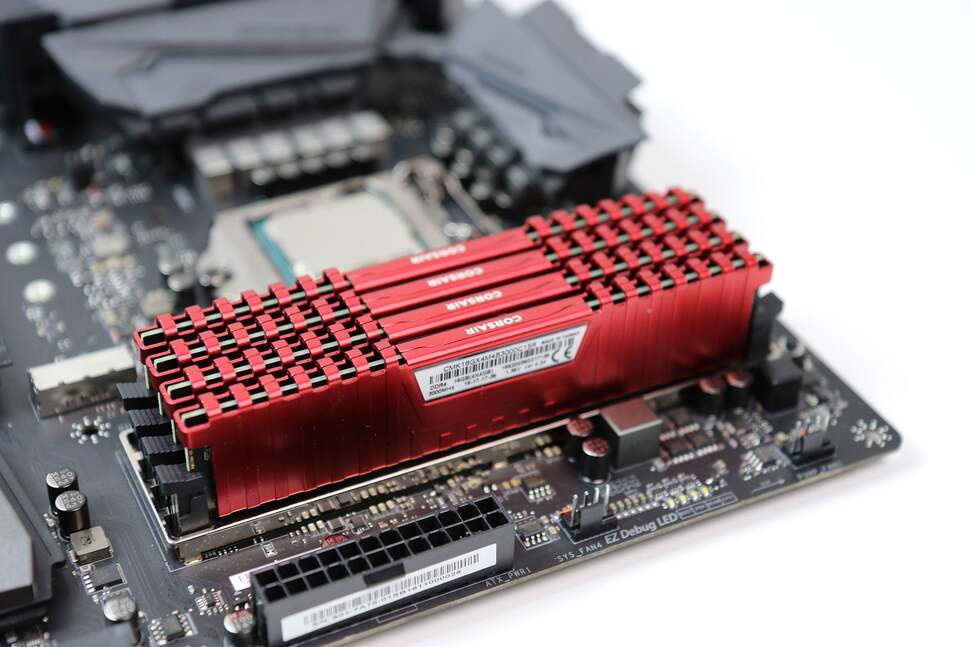 We used four sticks of Corsair Vengeance LPX DDR4 here, rated for 3000MHz