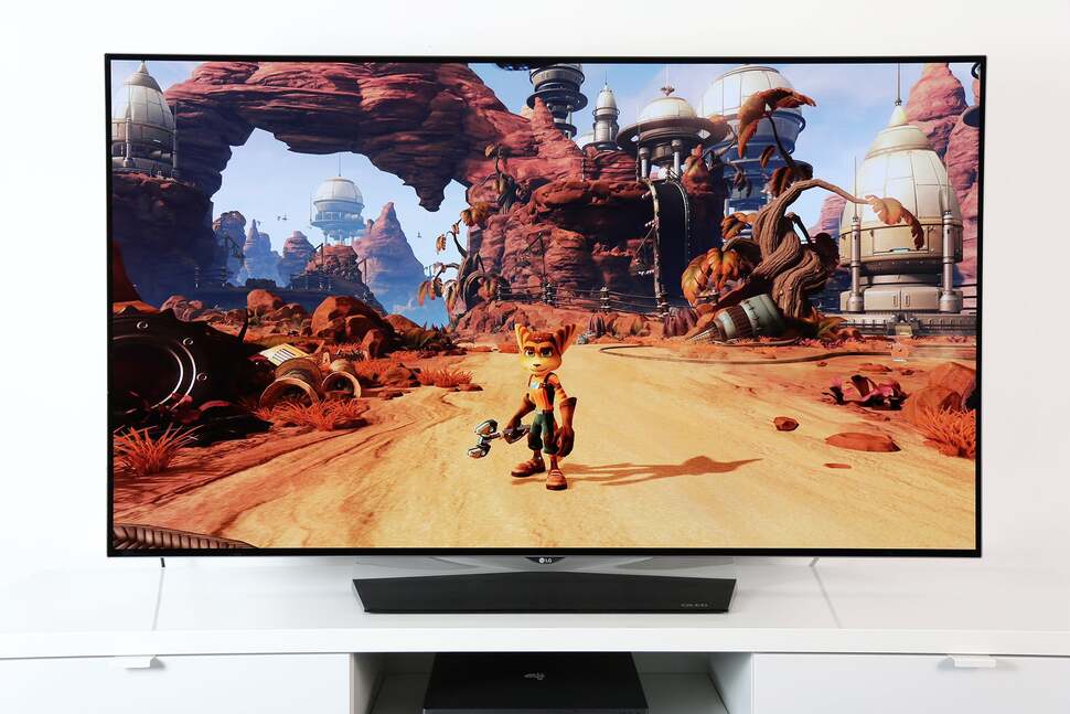 The B6 is a very sleek looking display, boasting a thin minimalist appearance and a centrally mounted stand, which makes it easy to fit on most AV racks and smaller tables