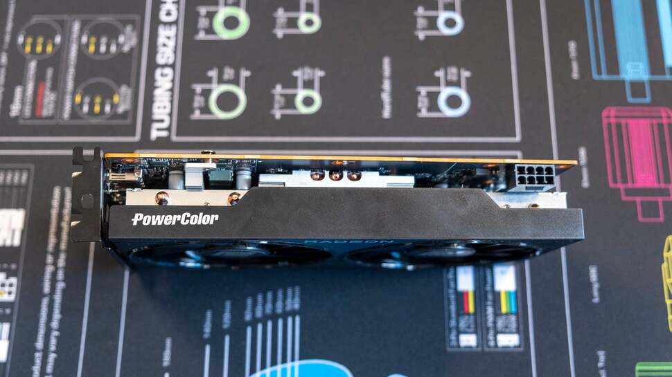 A look around the PowerColor RX 6600 Fighter