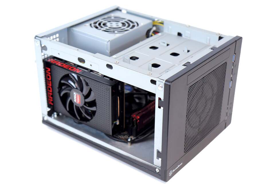 The small size of the Nano will undoubtedly help with air flow and cable management – particularly in cases like the SG05, where PSU cables are very difficult to deal with