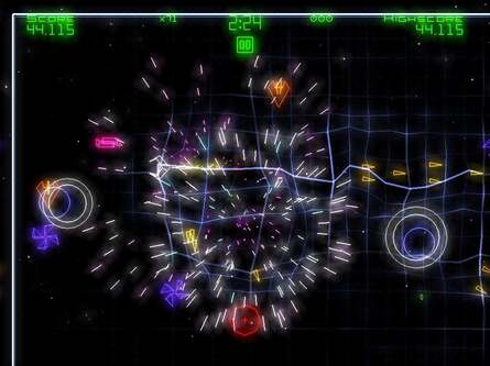 See those white/blue circle combos on the left and right of the screen? Those are the on-screen virtual thumbsticks, or 'control nodes' as Bizarre calls them. It's the best on-screen stick implemented we've used to date with the iPad though still not perfect.